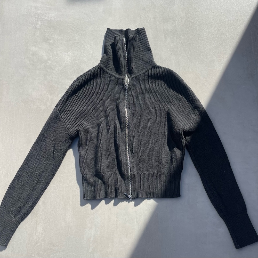 Abercrombie & Fitch Black Zip-Up Ribbed Sweater - Picture 2 of 7